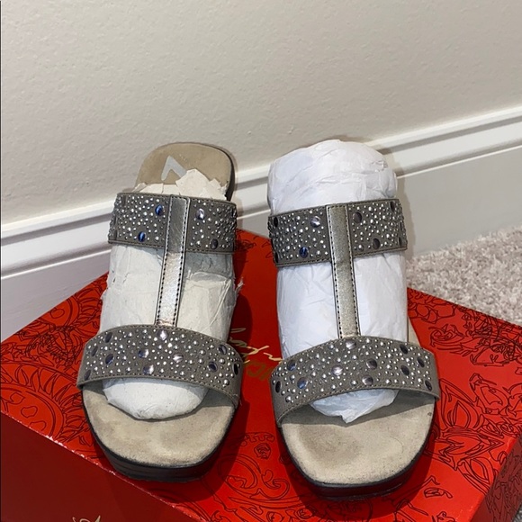 Anne Klein Wedged Sandals - Picture 3 of 4